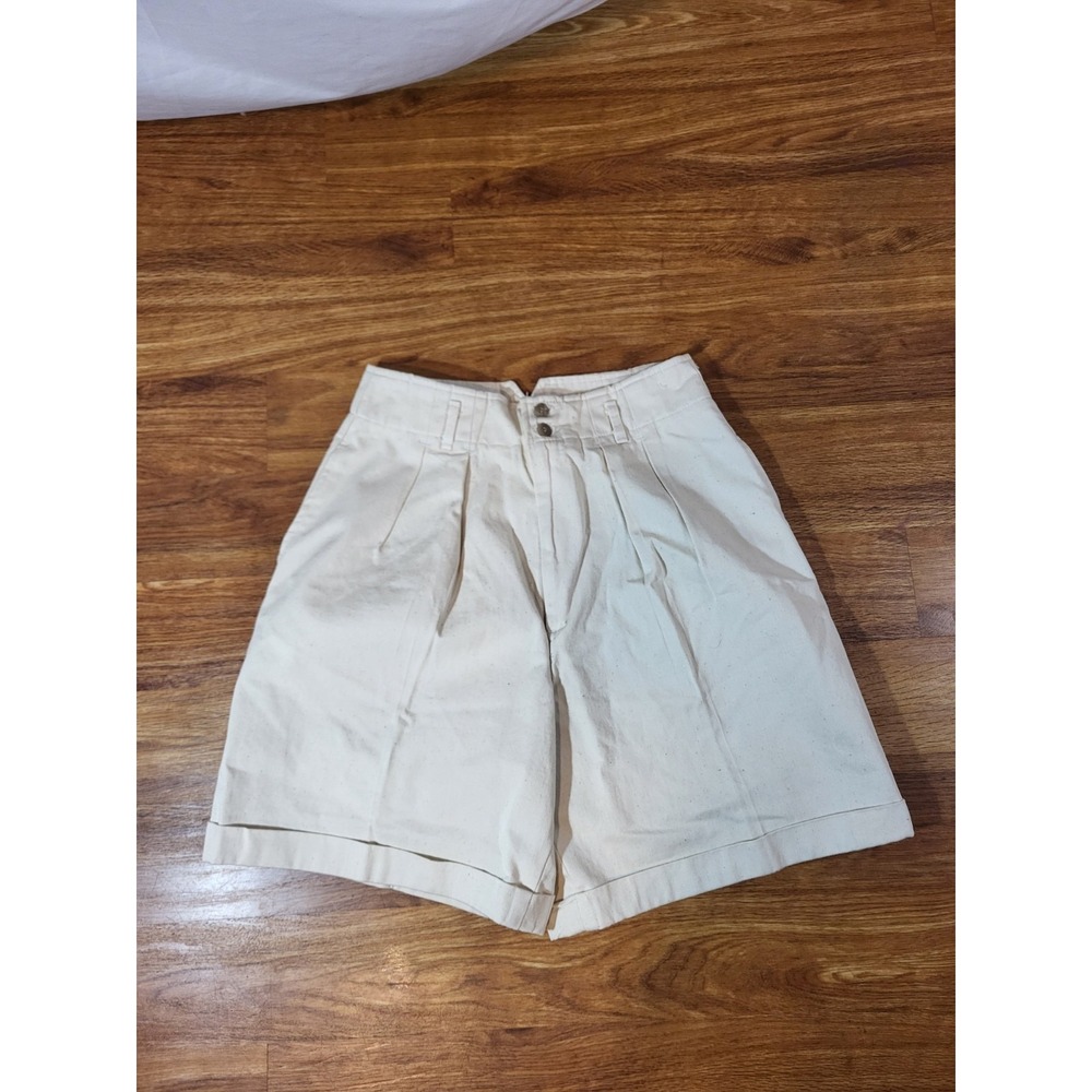 Vintage Ambitions USA Cream High‎ Waist Mom Shorts Size 4